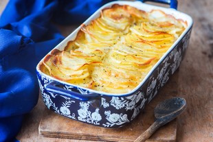 Gratin De Pommes De Terre Diots De Savoie Recettes Le Refuge